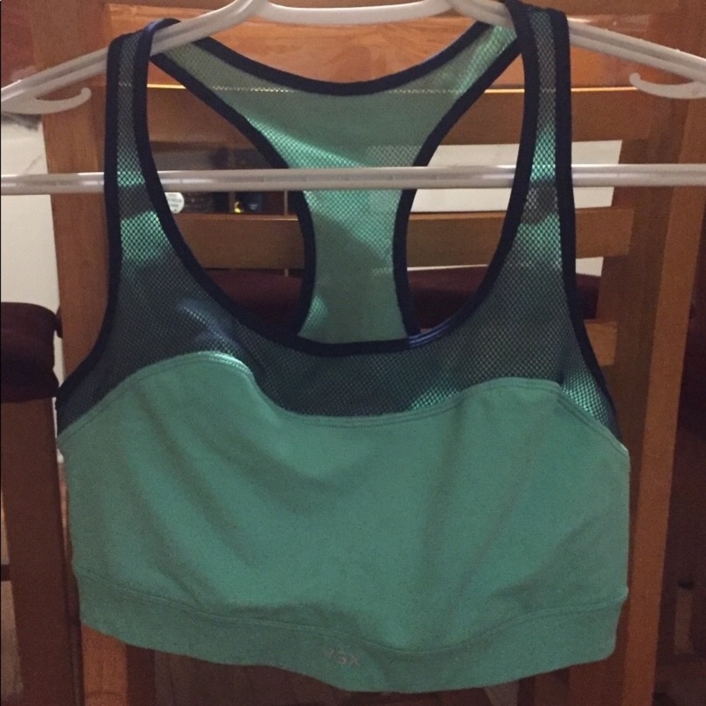 ⬇️FINAL PRICE DROP⬇️🌟 VSX sports bra